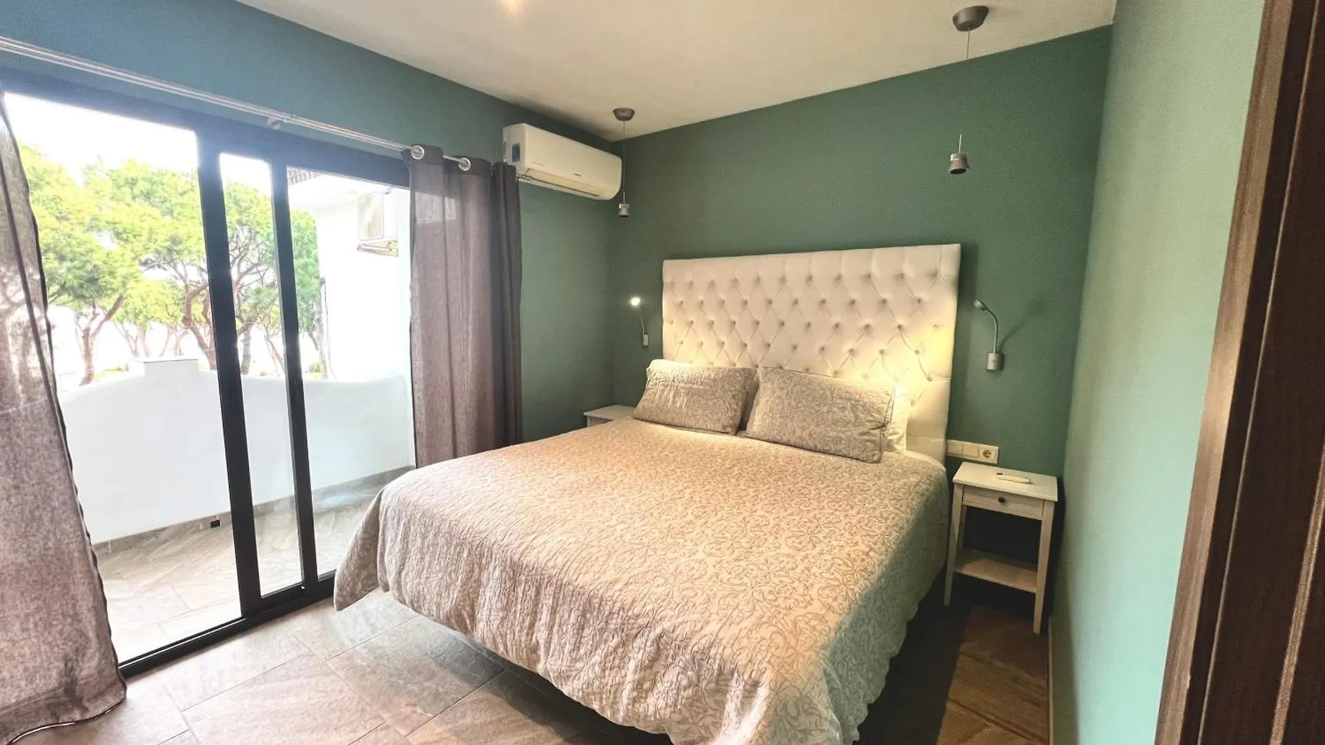 Apartamento Mijas Costa - Beachside Apartment-B Sitio de Calahonda España