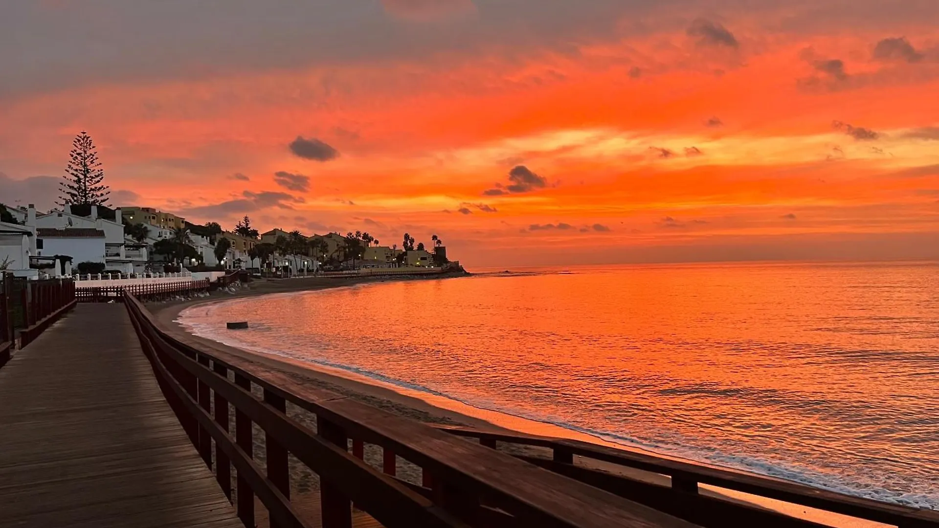 Apartamento Mijas Costa - Beachside Apartment-B Sitio de Calahonda